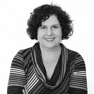 Joanne Koskie headshot