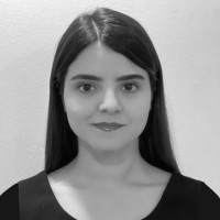 Headshot of Fatemeh Mirzayeh Fashami